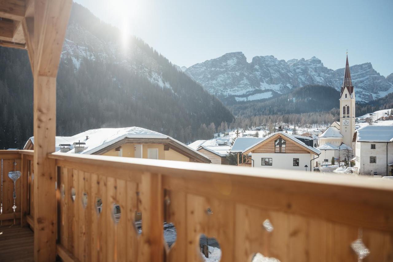 Berghotel Sanvi San Martino in Badia Esterno foto